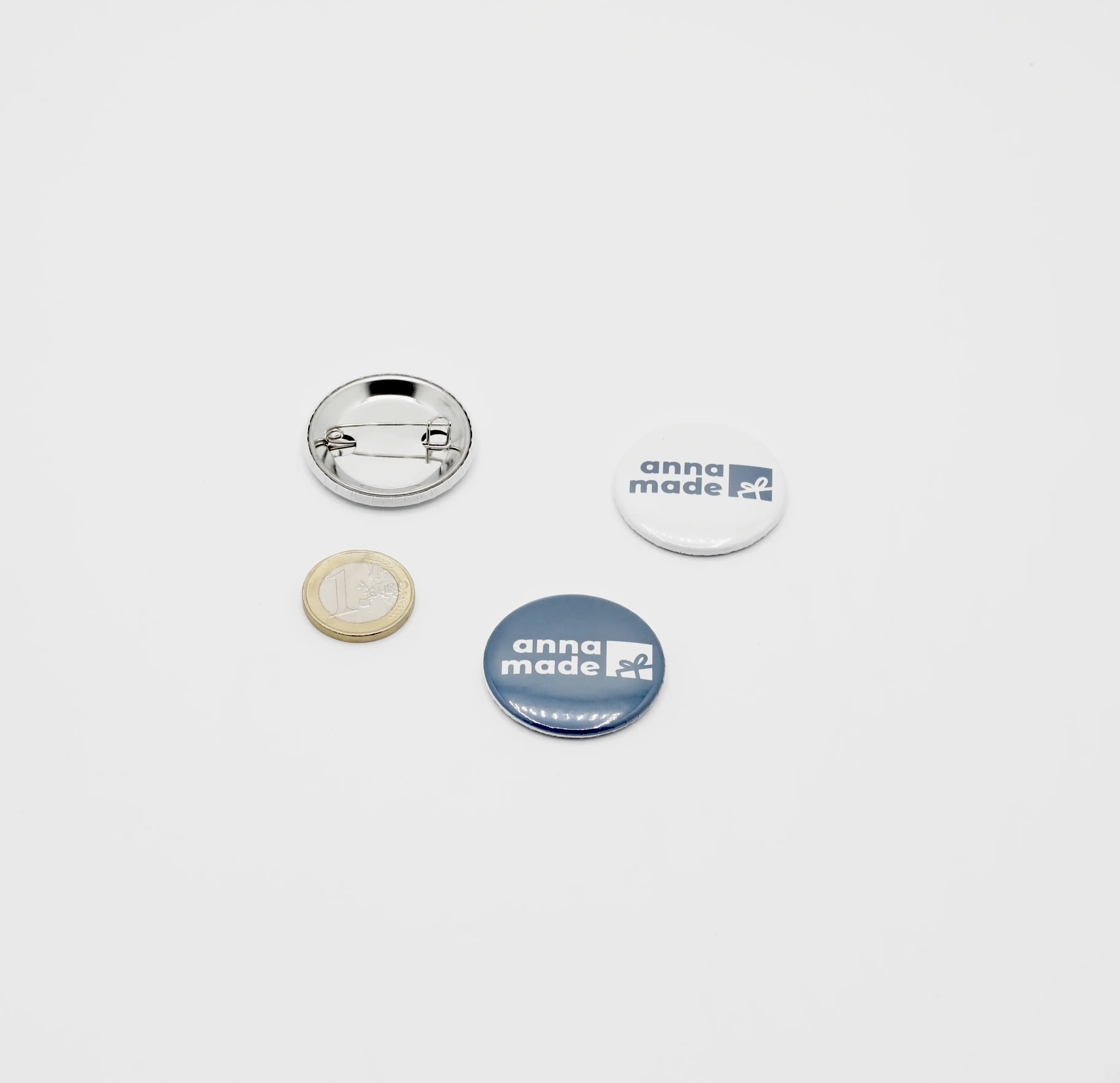 Button 38 mm mit Sicherheitsnadel